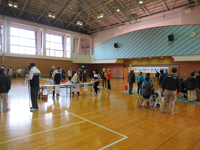 ボッチャ交流大会